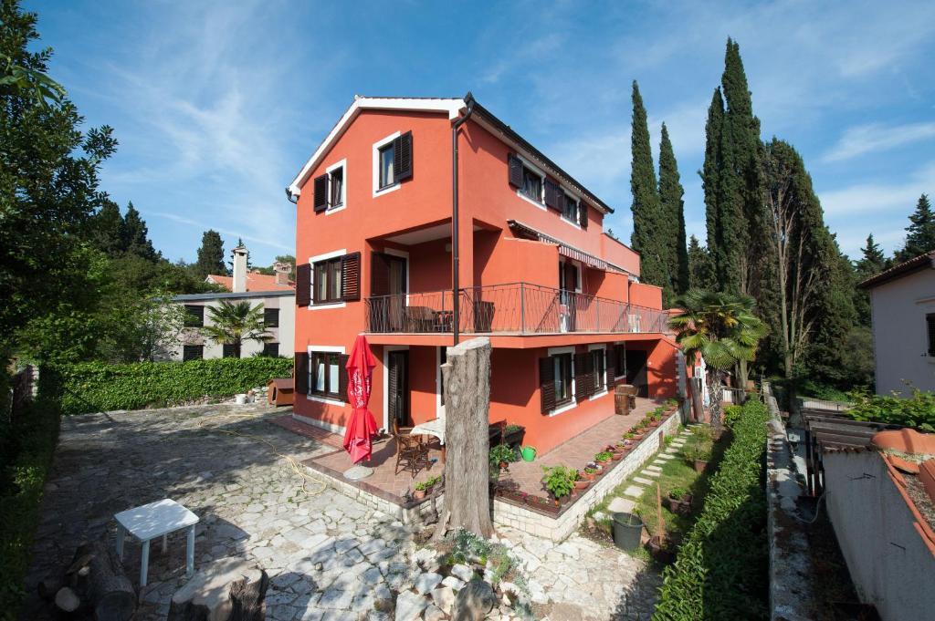 Апартаменты House Mitic Ровинь Экстерьер фото
